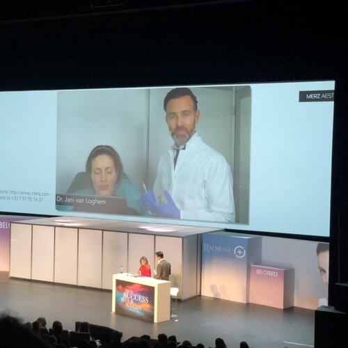 IMCAS 2019 8.jpg