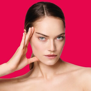 Retix.C Resteeme: смарт-регенерация и контроль гликации для физиологического восстановления кожи