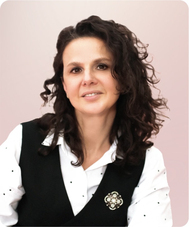 Олена Лозова